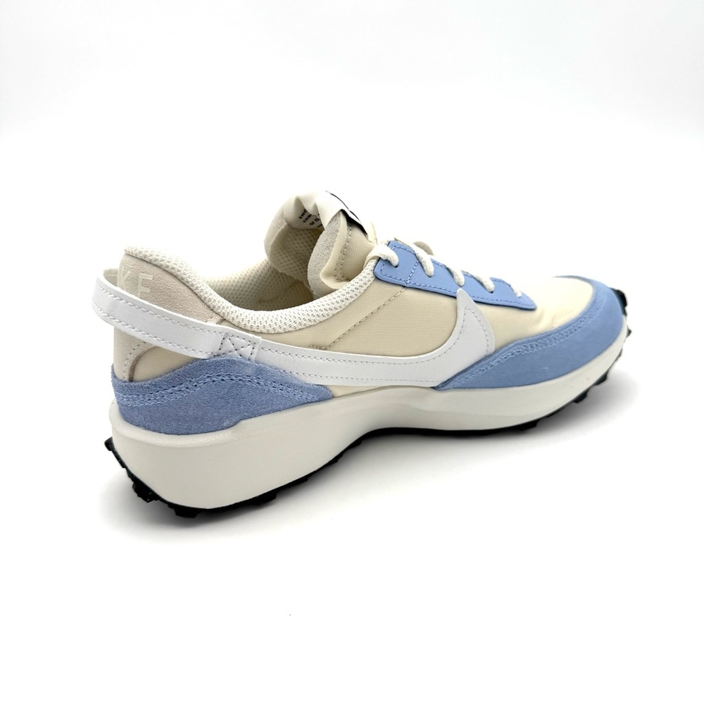 NWT NIB New Nike Women’s WAFFLE DEBUT Shoes Walking Running Tennis Size 6 - Picture 4 of 9